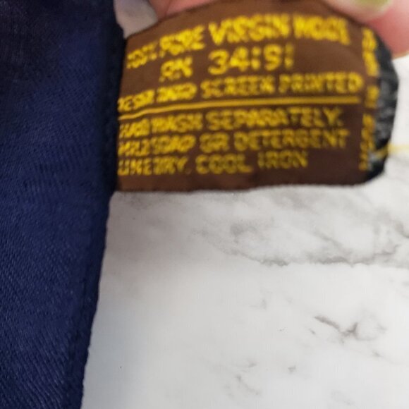 100 %PURE‎ VIRGIN WOOL Bandana Victorian Print Scar - Picture 6 of 10